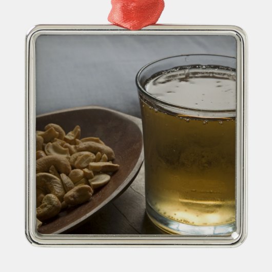 Brasilien. Ein Glas erfrischender Guarana-Energie Ornament Aus Metall (Vorne)