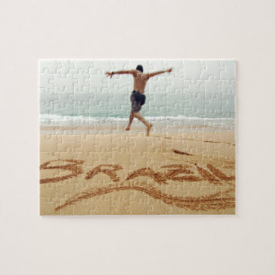 BRASILIEN. Oberkörperfreier Mann mit Schwimmanzug Puzzle