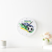 Brasilien und Fußball Runde Wanduhr (Zuhause)