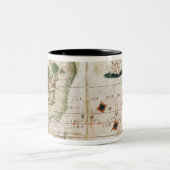 Brasilien vom "Miller-Atlas" durch Pedro Reinel Zweifarbige Tasse (Mittel)