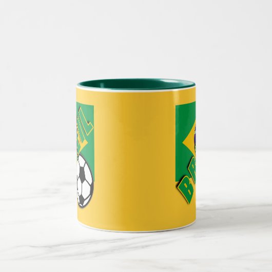 BRASILIEN-WeltFußballfan-T-Shirts Zweifarbige Tasse (Mittel)
