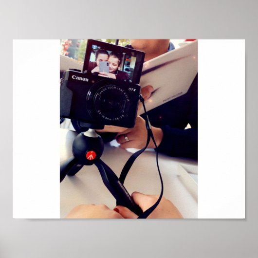 Bratayley.. Annie und Hayley Poster 💜 (Vorne)