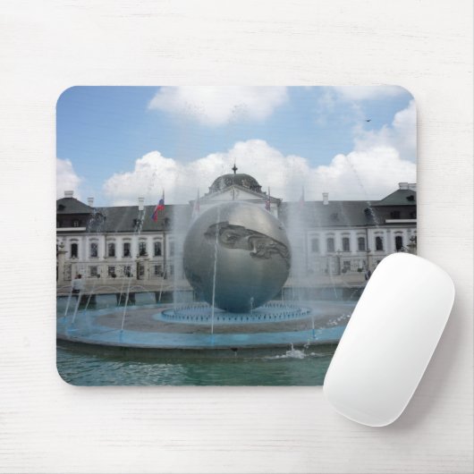 Bratislava grassalkovich mousepad (Mit Mouse)