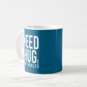 Brauche ein riesiges Glas Gurken lustiger Gurkenli Kaffeetasse (Vorderseite Links)
