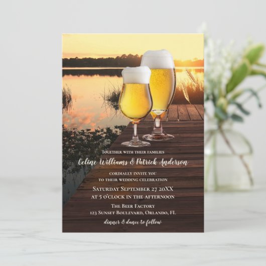 Brauereibeer Sunset Hochzeitsempfang Einladung (Stehend Vorderseite)