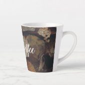 Braun fiel nach Regen Blätter Milchtasse (Rechts)