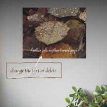 Braun fiel nach Regen Blätter