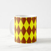 Braun-gelbes Harlekin-Karomuster-Design Kaffeetasse (Vorderseite Links)