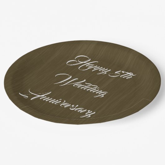 Braun Holz Traditioneller 5. Hochzeitstag, Pappteller (Schrägansicht)