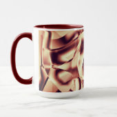 Braun- oder bordeauxrot, beige tasse (Links)