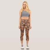 Braun Orange Dreieck-Muster Capri Leggings (Vorderseite)