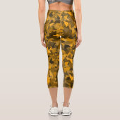 Braun Orange Dreieck-Muster Capri Leggings (Rückseite)