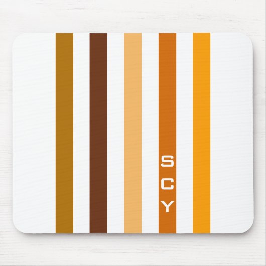 Braun Orange Vertikale Streifen Monogramm Mousepad (Vorne)