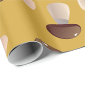 Braun-Pilzmuster auf Mustard Yellow Geschenkpapier (Rolleneckpunkt)