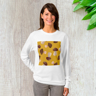 Braun-Pilzmuster auf Mustard Yellow T-Shirt