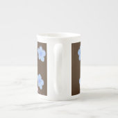 Braun, rosa und blau porzellantasse (Rückseite)