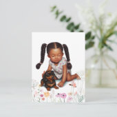 Braun-Skin-Kleinkind mit Welpe Postkarte (Stehend Vorderseite)