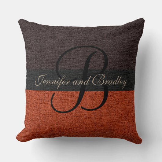 Braun und Brick Red Elegant Monogram Wedding Kissen (Vorderseite)
