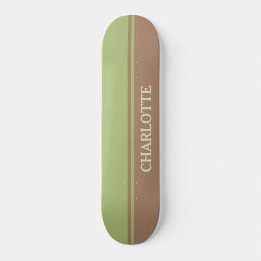 braun und grün skateboard (Vorderseite)
