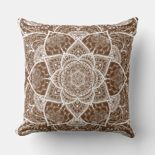 Braun und Weiß Mandala - Loergann in Acorn Kissen