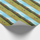 Braun- und Weißpferd, Herbstbäume, blauer Himmel Geschenkpapier (Ecke)