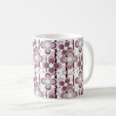 braun-weißes Blumenmuster Kaffeetasse (VorderseiteRechts)