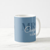 Brauname mit Hochzeitdatum Blue Jean Farbe Kaffeetasse (VorderseiteRechts)