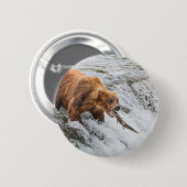Braunbär fängt roten Lachs Button (Vorne & Hinten)