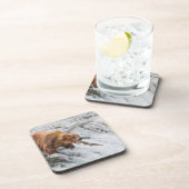 Braunbär fängt roten Lachs Getränkeuntersetzer (Rechte Seite)