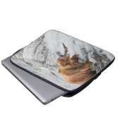 Braunbär fängt roten Lachs Laptopschutzhülle (Vorne Knopf)