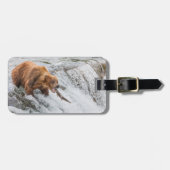 Braunbär fängt Rotlachs Gepäckanhänger (Vorderseite horizontal)