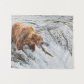 Braunbär fängt Rotlachs Wandteppich (Vorderseite (Horizontal))