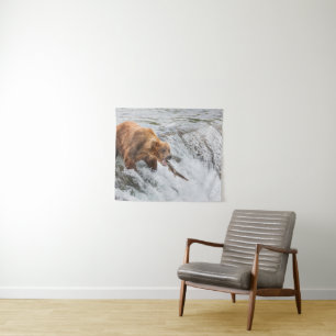 Braunbär fängt Rotlachs Wandteppich