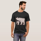 Braunbär mit Fisch T-Shirt (Vorne ganz)