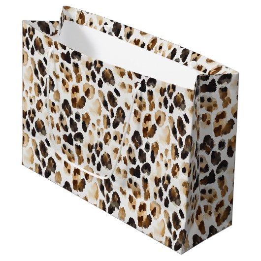 Brauncreme Leopard Große Geschenktüte (Vorderseite Schrägansicht)
