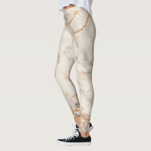 Braune Akzente und weißes abstraktes Muster Leggings