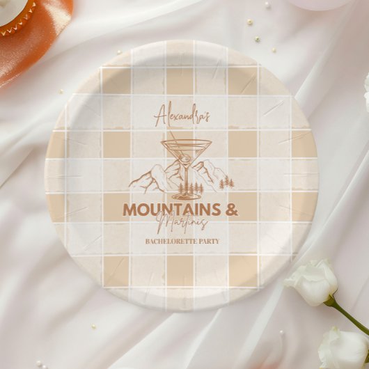 Braune Berge und Martinis Bachelorette Pappteller