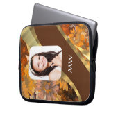 Braune Blumenvorlage Laptopschutzhülle (Vorderseite Links)