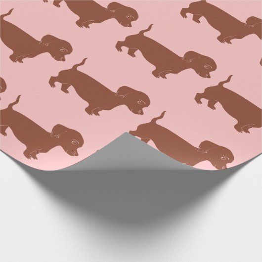 Braune Dackeln hellrosa Wrapping Paper Geschenkpapier (Ecke)