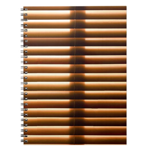 Braune Fensterläden Notizblock (Vorderseite)