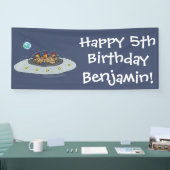 Braune Hähnchen im Weltraum Cartoon Banner (Messe)