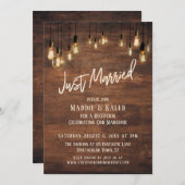 Braune Holzwand mit Edison Lights, nur verheiratet Einladung (Vorne/Hinten)