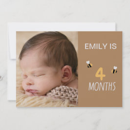 braune Karte 2 Monate alte niedliche Bienen mit Fo