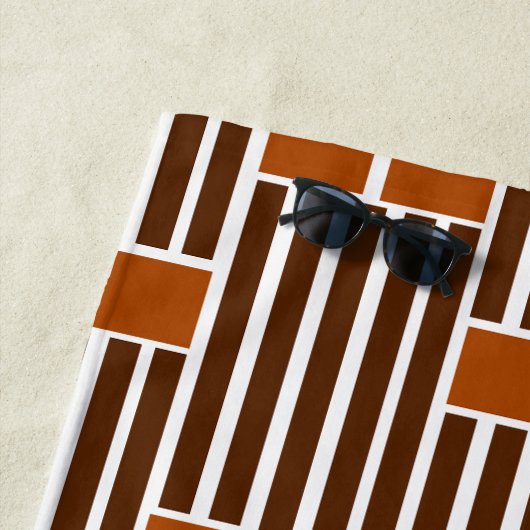 Braune Linien und Boxen Strandtuch (Beispiel)