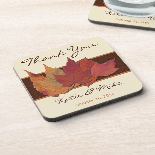 Braune Orange Elfenbeinkühe getrocknete Blätter Un Getränkeuntersetzer (Linke Seite)