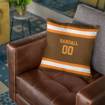 Braune, orangefarbene und weiße Fußballmannschaft