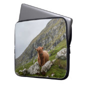 BRAUNE OX AM BERG LAPTOPSCHUTZHÜLLE (Vorderseite Links)