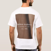 Braune rustikale Leinen, beige Jahrgänge bedruckt, T-Shirt (Rückseite)