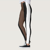 Braune, schwarz-weiße Streifen Leggings (Links)