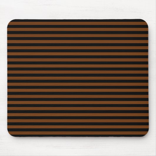 Braune schwarze Streifen Nahtloses Muster Mousepad (Vorne)